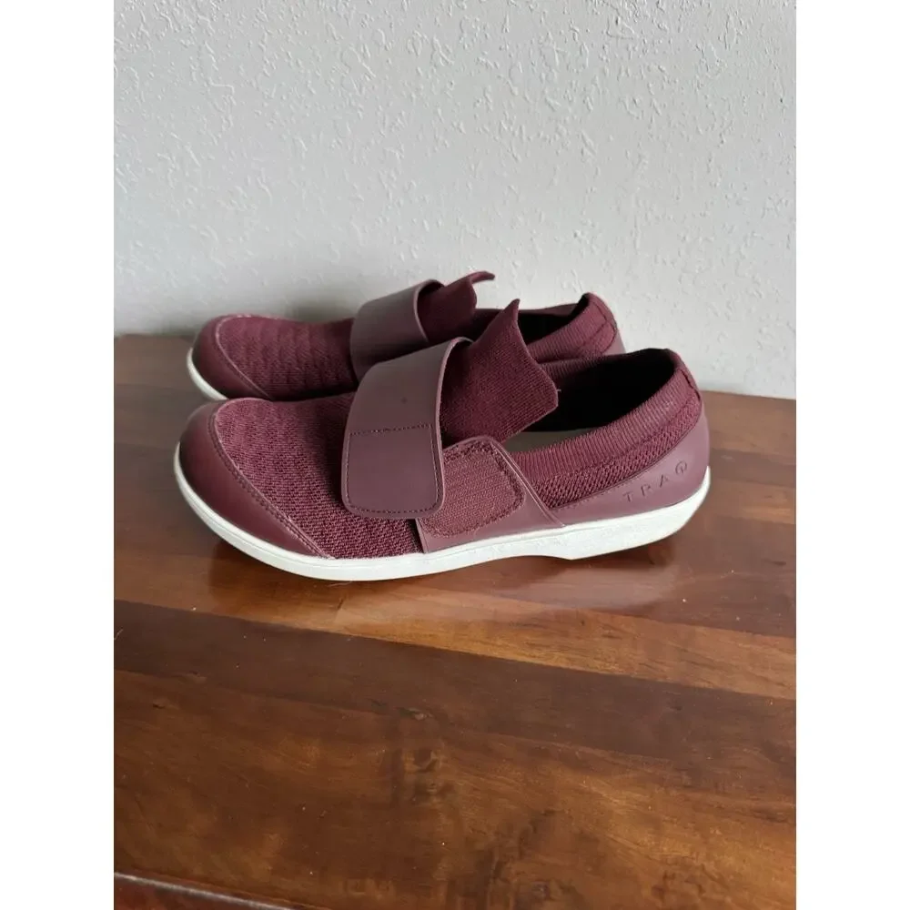 Traq by Alegria Qwuik Wine Waves Strap Slip On Sneakers Womens 42 Walking Casual